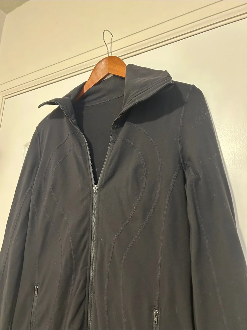 Lululemon Athletics Black Zip-Up Active Jacket Size 10